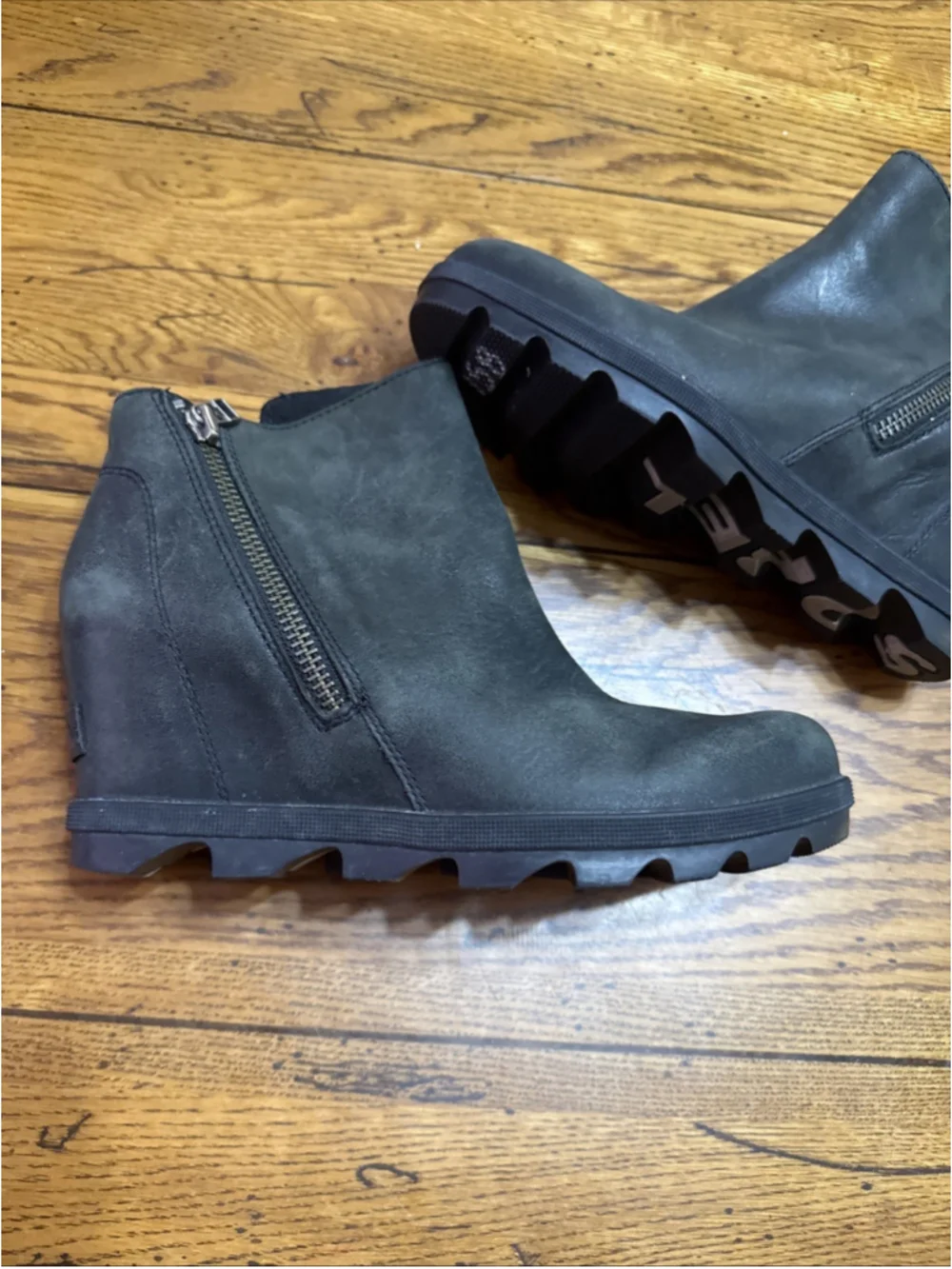 SOREL JOAN OF ARCTIC WEDGE II ZIP WP NL5362-010 Boots Sz 10 US 41 EUR Black